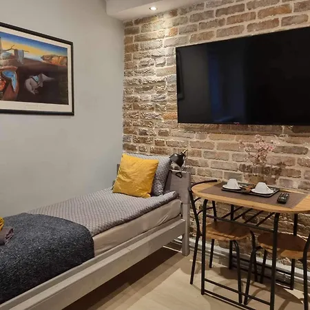 Perfect Stay - 